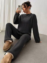 Crizzy | Women’s Cozy Knit Lounge Set
